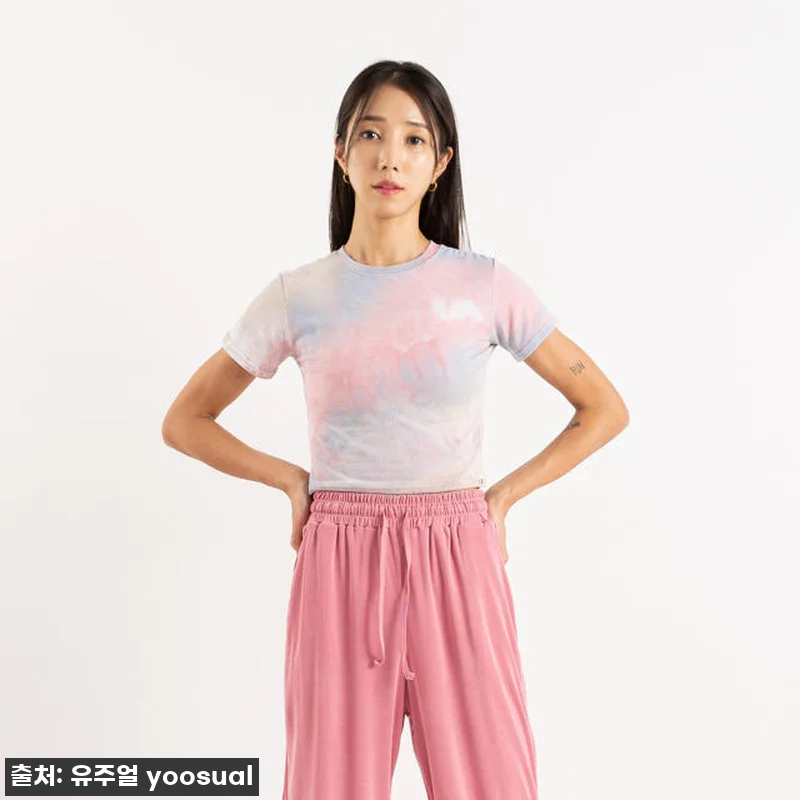 인생템 등극! 유주얼 타이다이 크롭탑 요가복, 드디어 품절 대란 풀려서 제가 직접 입어봤어요! 🧘♀️✨ 8 인생템 등극! 유주얼 타이다이 크롭탑 관련 이미지 1