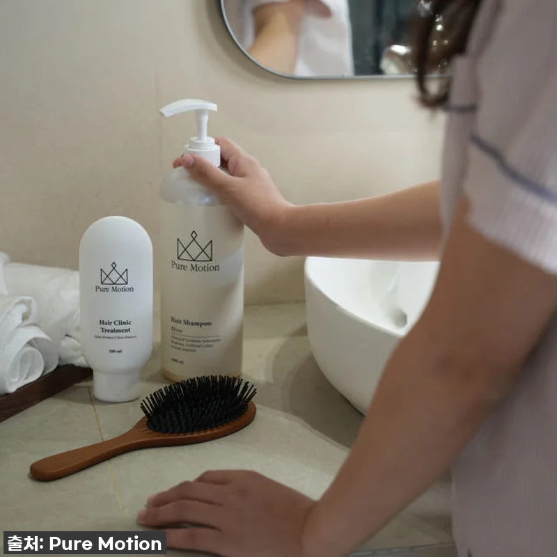 이슈템 등극! 퓨어모션 이뮨샴푸, 손 관련 이미지 1