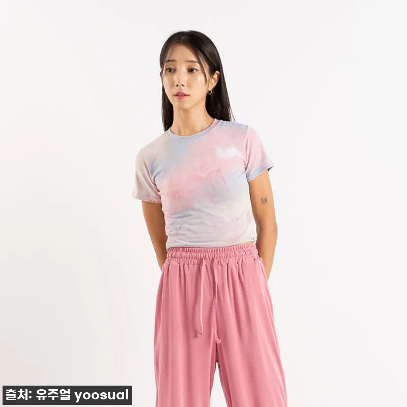 인생템 등극! 유주얼 타이다이 크롭탑 요가복, 드디어 품절 대란 풀려서 제가 직접 입어봤어요! 🧘♀️✨ 12 인생템 등극! 유주얼 타이다이 크롭탑 관련 이미지 5