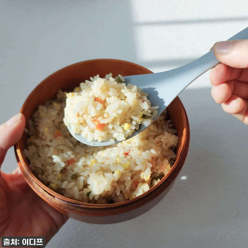 이디프 실리콘 밥주걱 찐후기: 주방 관련 이미지 1