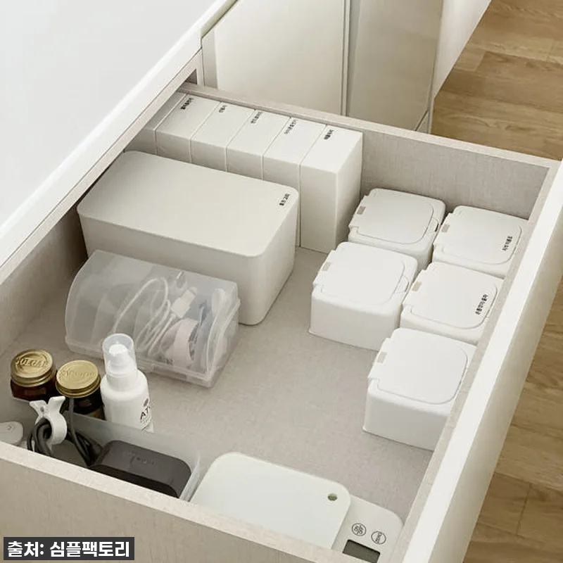 이슈템 등극! 품절대란 '원터치 화장 관련 이미지 2