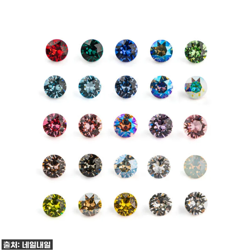 이건 무조건 사야 해! 스와로브스키 브이컷 크리스탈로 셀프 네일아트 인생샷 등극 찐후기! 9 이건 무조건 사야 해! 스와로브스키 관련 이미지 1