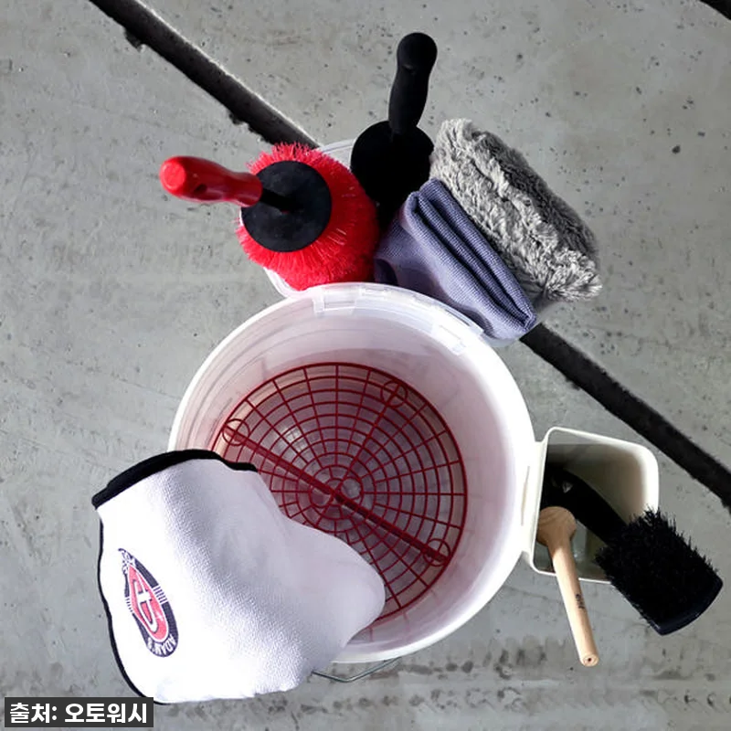 셀프세차러들 주목! 젠틀맨 세차 버킷 18L, 이 가격 실화? 찐 사용후기! 9 셀프세차러들 주목! 젠틀맨 세차 버킷 관련 이미지 3