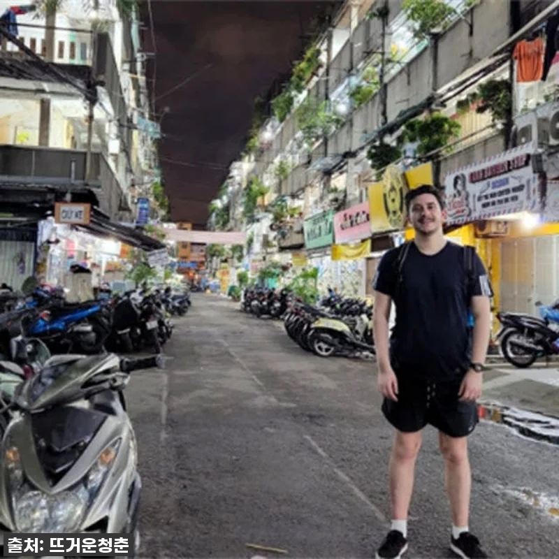 호치민 밤을 수놓다! 오토바이로 사이 관련 이미지 3