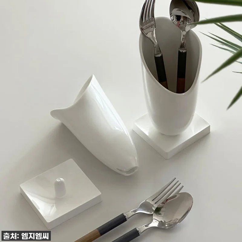 주방 품격 UP! 엠지엠씨 플루딕 북유럽 물빠짐수저통 2P세트, 이 가격 실화인가요?! ✨ 찐 사용 후기! 13 주방 품격 UP! 엠지엠씨 플루딕 북 관련 이미지 2