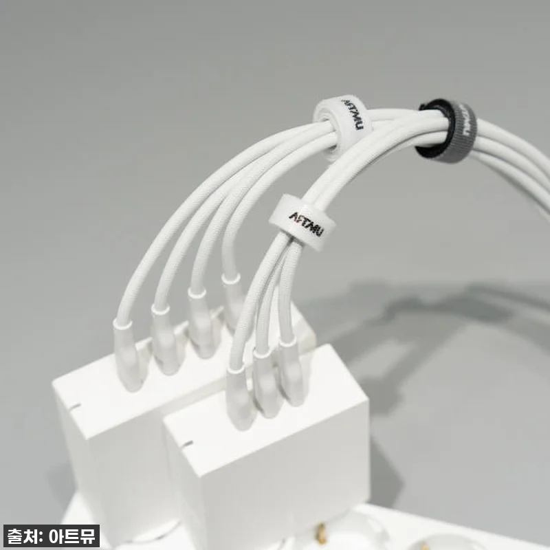 지금 안 사면 후회! 1,900원의 마법, 뜯어 쓰는 이지 컷 벨크로 케이블 타이 찐후기! 13 지금 안 사면 후회! 1,900원의 관련 이미지 3