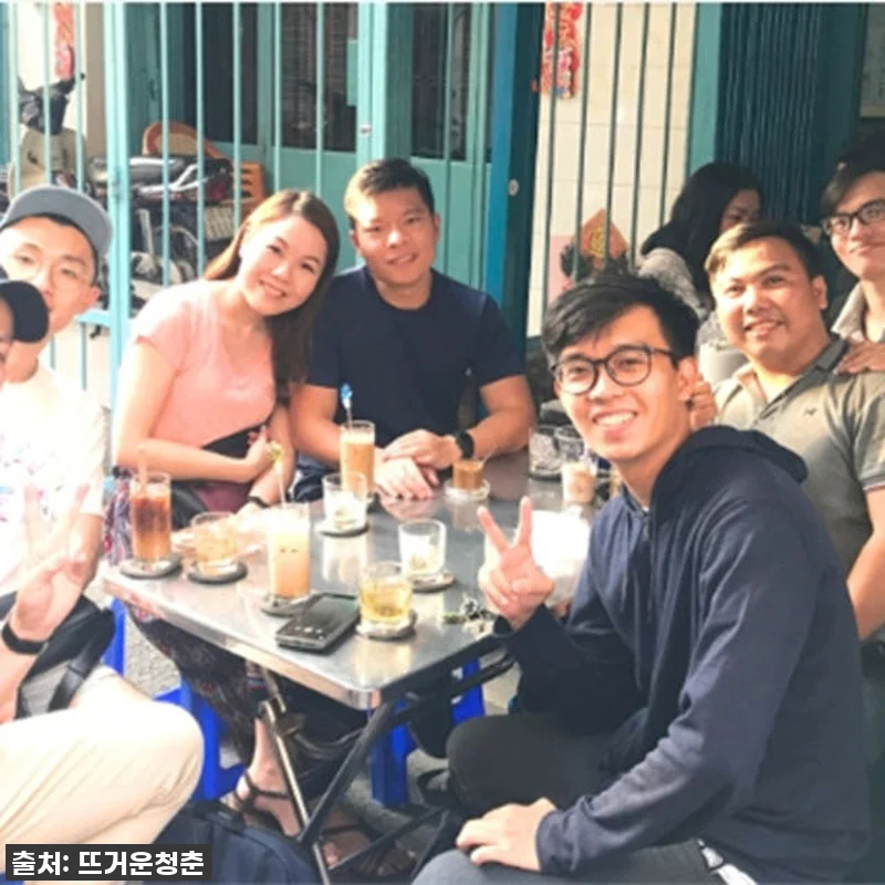 호치민 밤을 수놓다! 오토바이로 사이 관련 이미지 5