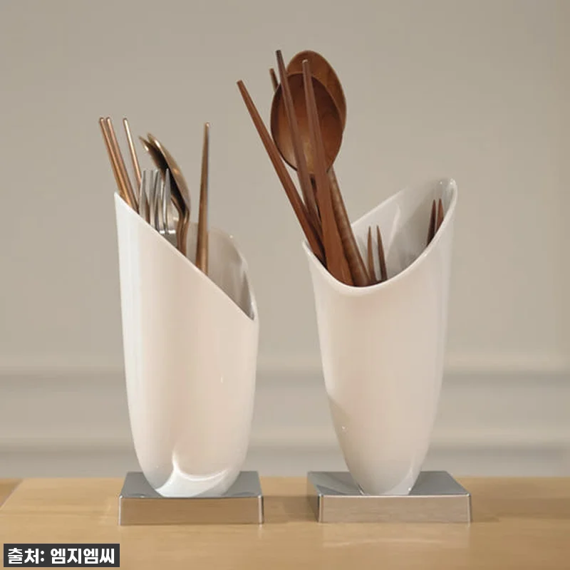 주방 품격 UP! 엠지엠씨 플루딕 북유럽 물빠짐수저통 2P세트, 이 가격 실화인가요?! ✨ 찐 사용 후기! 19 주방 품격 UP! 엠지엠씨 플루딕 북 관련 이미지 8