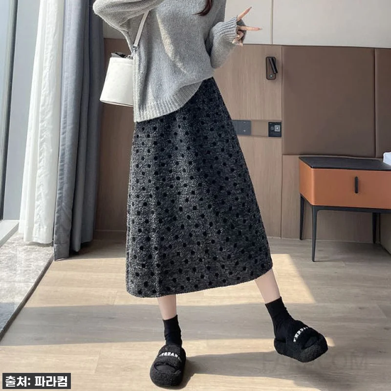 이슈템 등극! 블랙 물방울 스커트, 관련 이미지 5