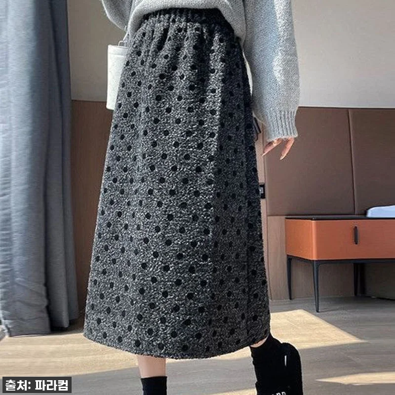 이슈템 등극! 블랙 물방울 스커트, 관련 이미지 6