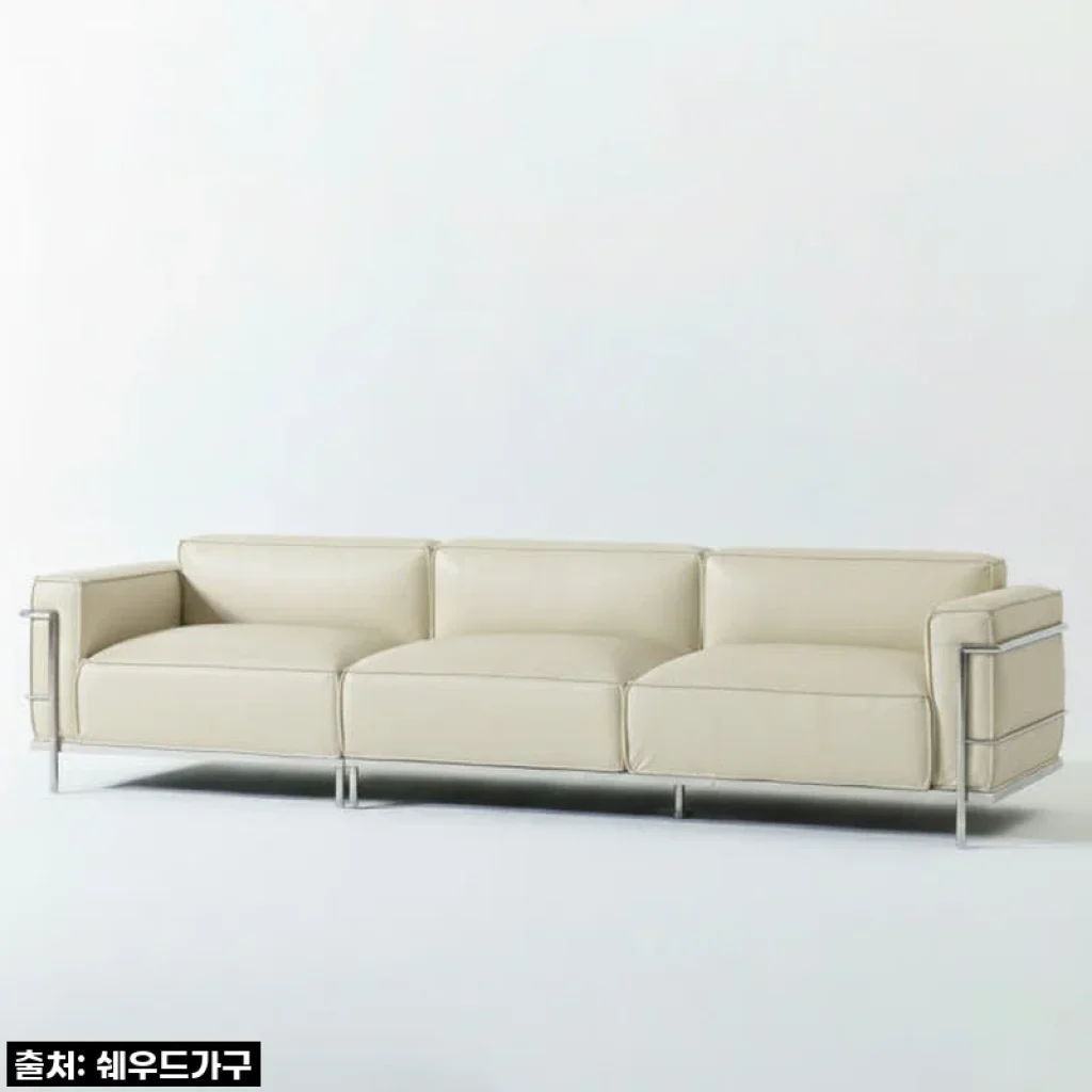 이사 후 삶의 질 수직 상승! 쉐우드가구 랜스 소파, 이 고급스러움 실화인가요? (41% 할인 놓치면 후회할 걸요?)