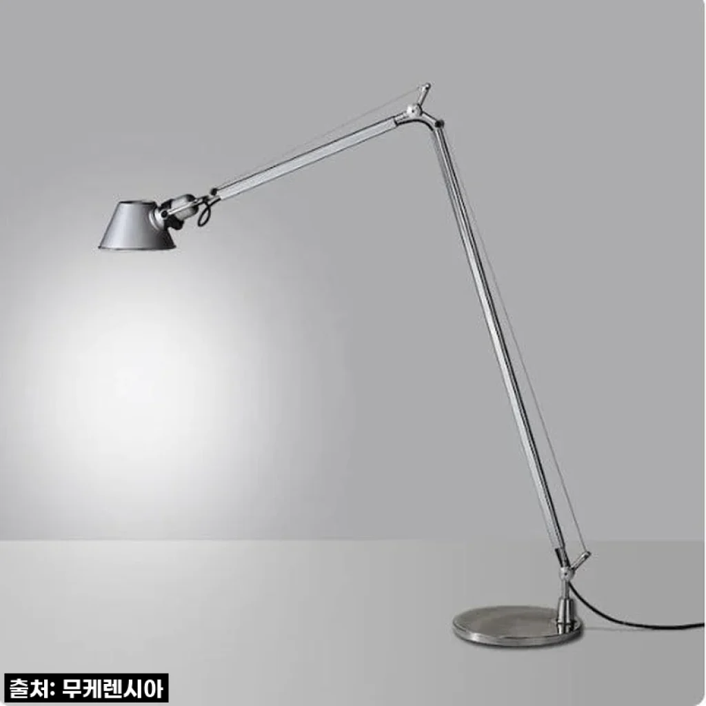 공간을 밝히는 예술, 아르떼미데 톨로메오 리딩 플로어 내돈내산 후기!