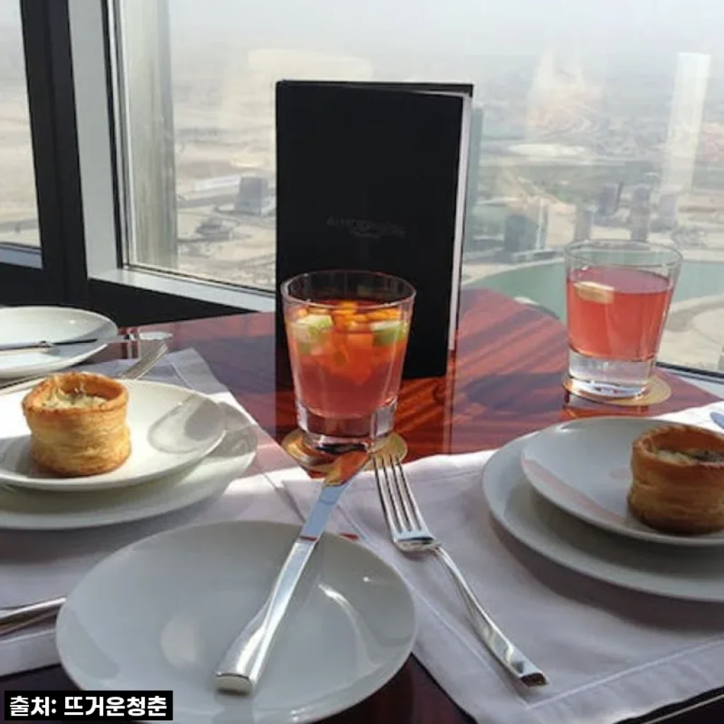 아랍에미레이트 두바이 야간 투어 & 버즈 칼리파 레스토랑 디너 체험 후기