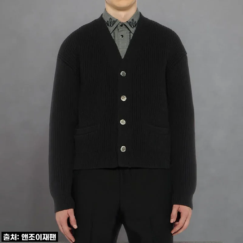 오니츠카타이거 울 니트 남성 카디건 2181B030 사용후기