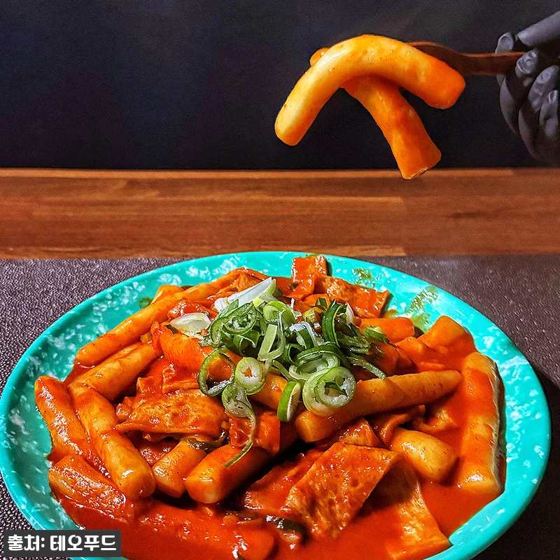 테오푸드 방과후 떡볶이 2인분 450g, 캠핑 간식으로 눈여겨볼 만한 국물 밀떡볶이 6 테오푸드 방과후 떡볶이 2인분 450 관련 이미지 1