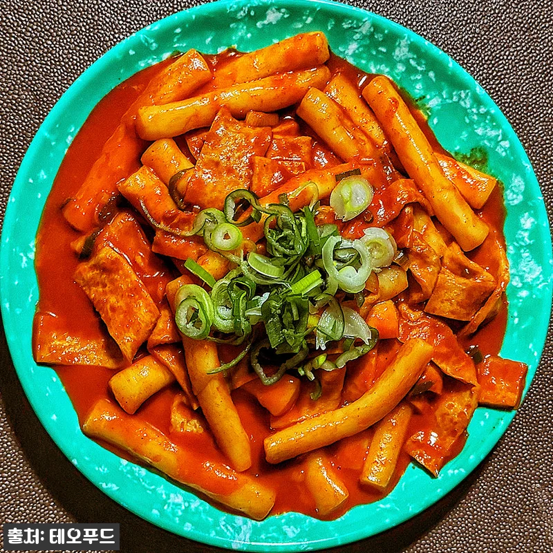 테오푸드 방과후 떡볶이 2인분 450g, 캠핑 간식으로 눈여겨볼 만한 국물 밀떡볶이 7 테오푸드 방과후 떡볶이 2인분 450 관련 이미지 2