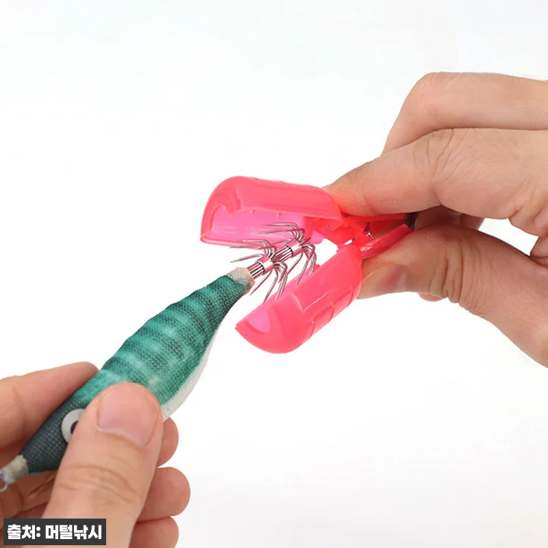 MTF 에기 컬러 훅캡 카라비너 풀 세트, 3,900원에 에기 바늘 보관을 깔끔하게 챙기는 낚시 필수템 11 MTF 에기 컬러 훅캡 카라비너 풀 관련 이미지 3