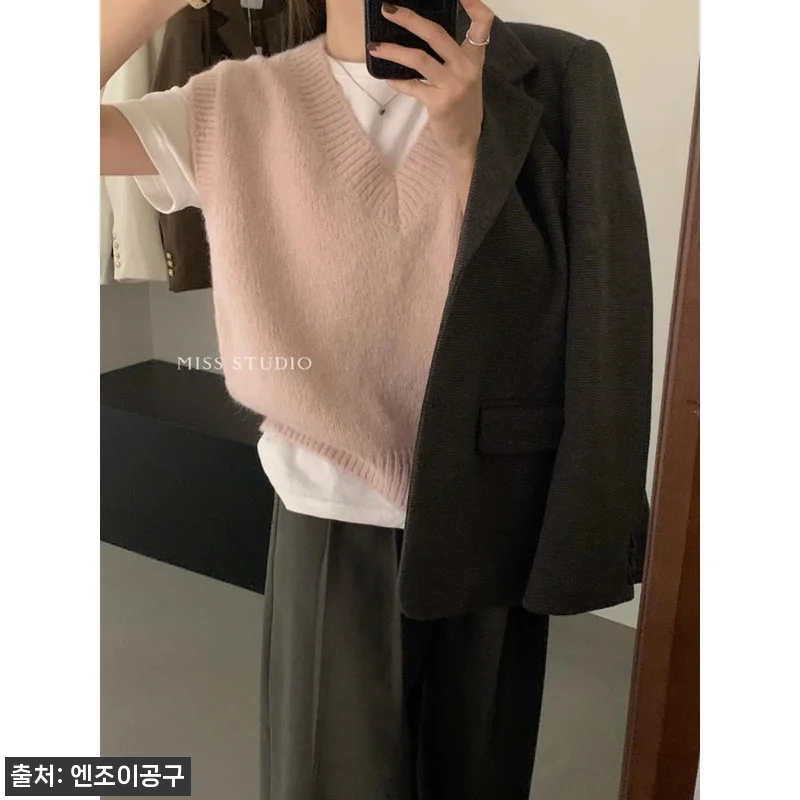 동상이몽 317회 권다현 니트 조끼 브이넥 베스트, 겨울 레이어드용으로 살펴본 구매 포인트 9 동상이몽 317회 권다현 니트 조끼 관련 이미지 3