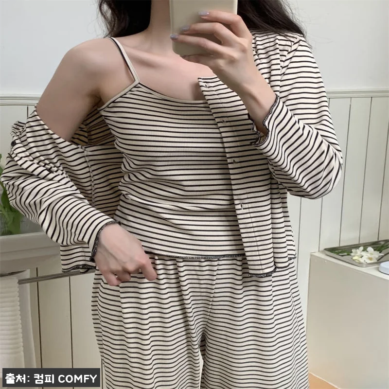 캡내장잠옷 루이 스트라이프 3피스 파자마, 23% 할인에 무료배송이라 눈여겨본 홈웨어 12 캡내장잠옷 루이 스트라이프 3피스 파 관련 이미지 3