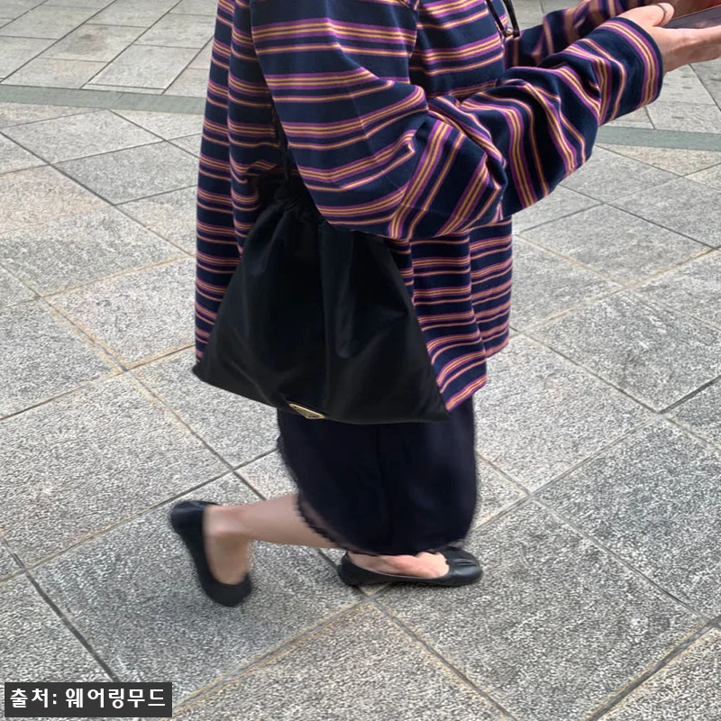 어토프 페리 스트라이프 티셔츠 줄지 긴팔티, 차콜 옵션 남았을 때 체크할 구매 포인트 14 어토프 페리 스트라이프 티셔츠 줄지 관련 이미지 3