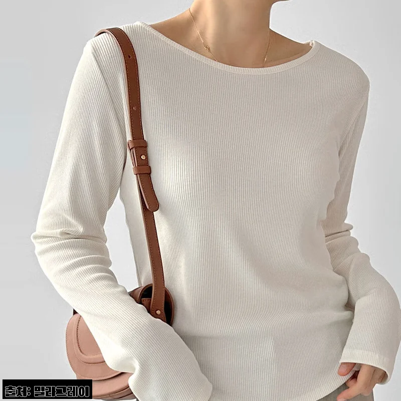 Home 73 보트넥 골지 기본 이너 긴팔 티, 18,900원 할인 중이라 눈여겨볼 데일리 이너템